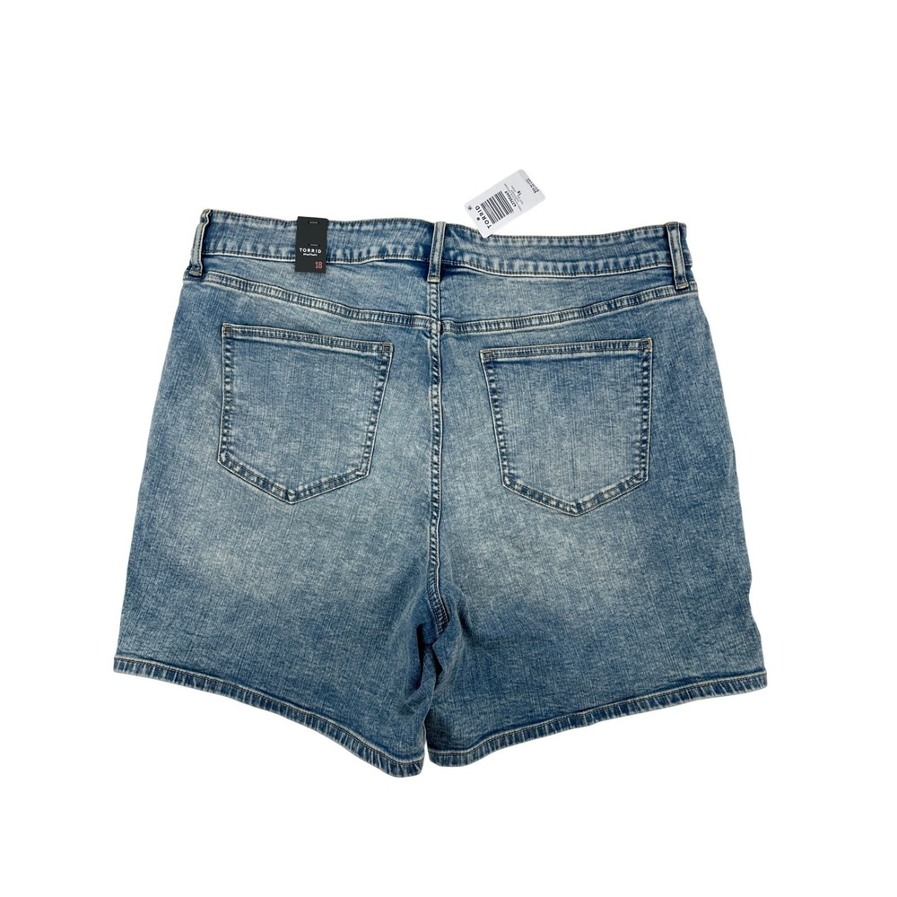 Torrid Denim Shorts Womens 18 Blue High-Rise Perfect 7" Vintage Stretch NWT - Picture 2 of 10